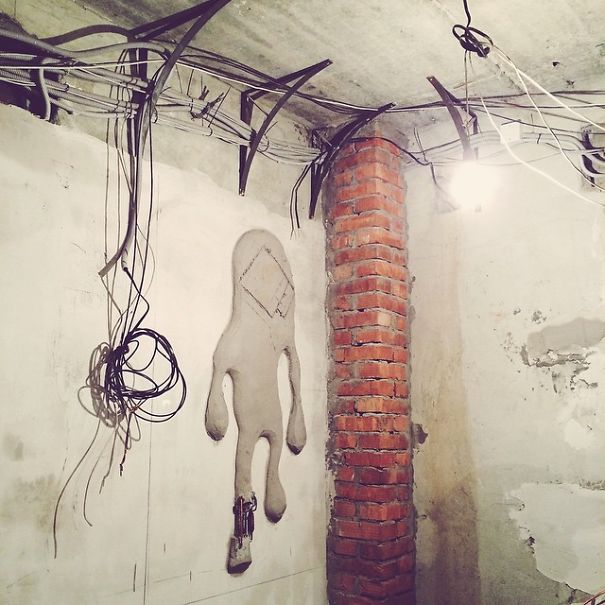 Upcycled Robot From Plaster Upcycled Robot From Plaster