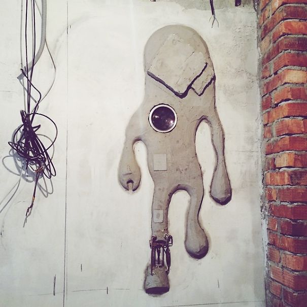 Upcycled Robot From Plaster