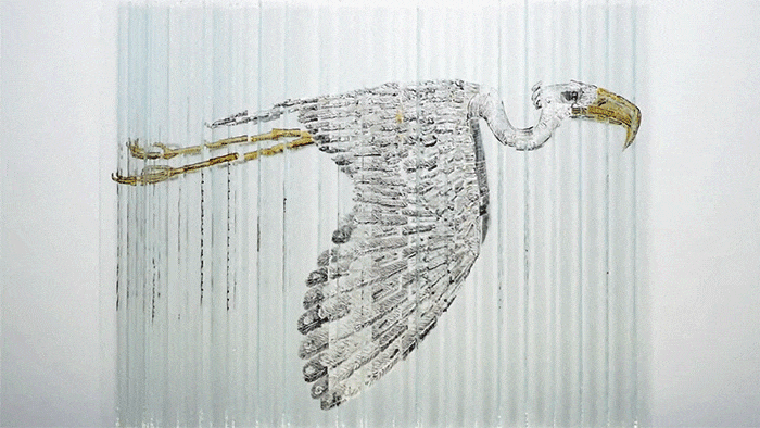 Glass Sculpture Made Of 160 Hand Painted Glass Strips Reveals Four Hidden Animals When Rotated Glass Sculpture Made Of 160 Hand Painted Glass Strips Reveals Four Hidden Animals When Rotated