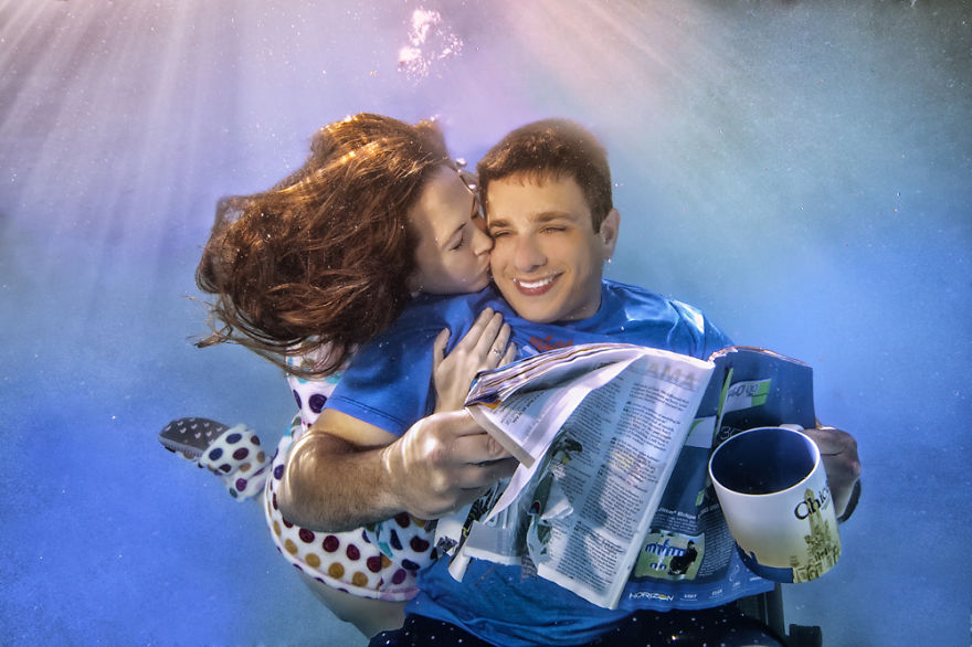 Underwater Engagement Shoots: New Trend For A New Year Underwater Engagement Shoots: New Trend For A New Year