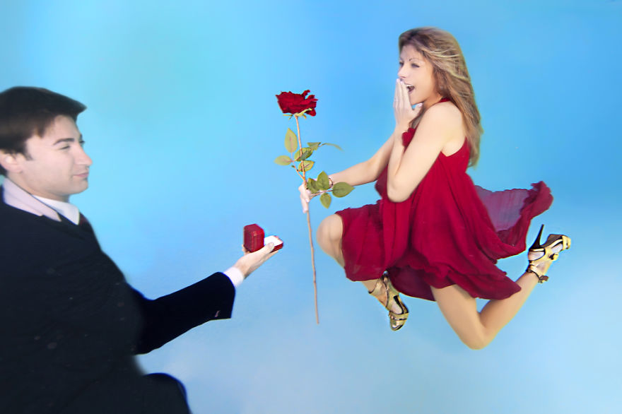 Underwater Engagement Shoots: New Trend For A New Year Underwater Engagement Shoots: New Trend For A New Year