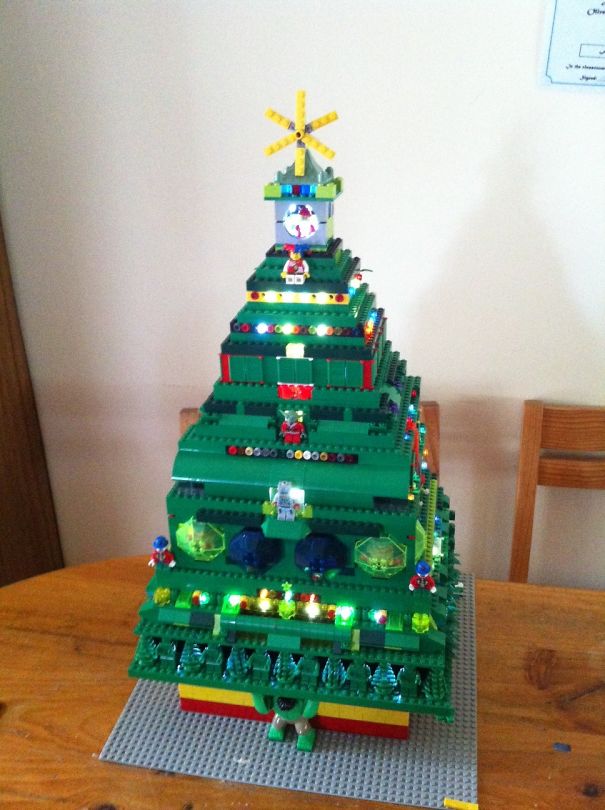 Lego Christmas Tree By Anthony