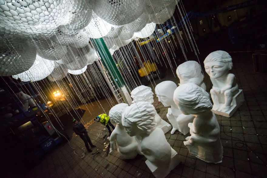 This Year The Christmas Tree In Kaunas Looks Like A Cloud