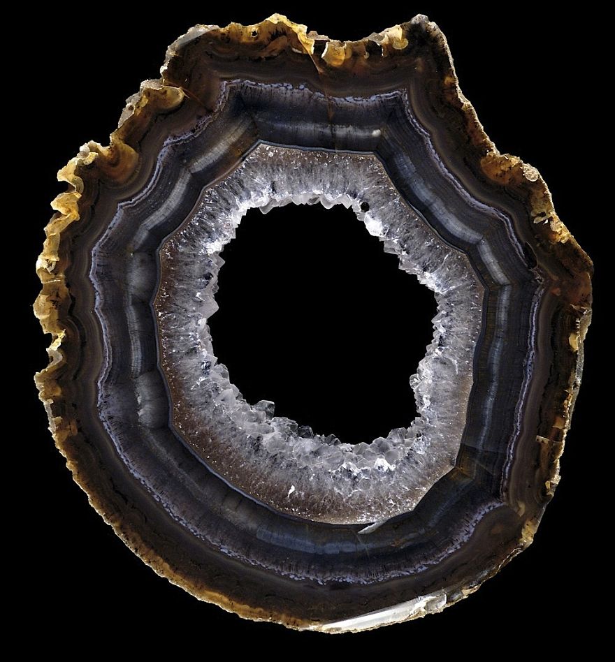 Agate: Stunning Microscapes In A Lovely Stone