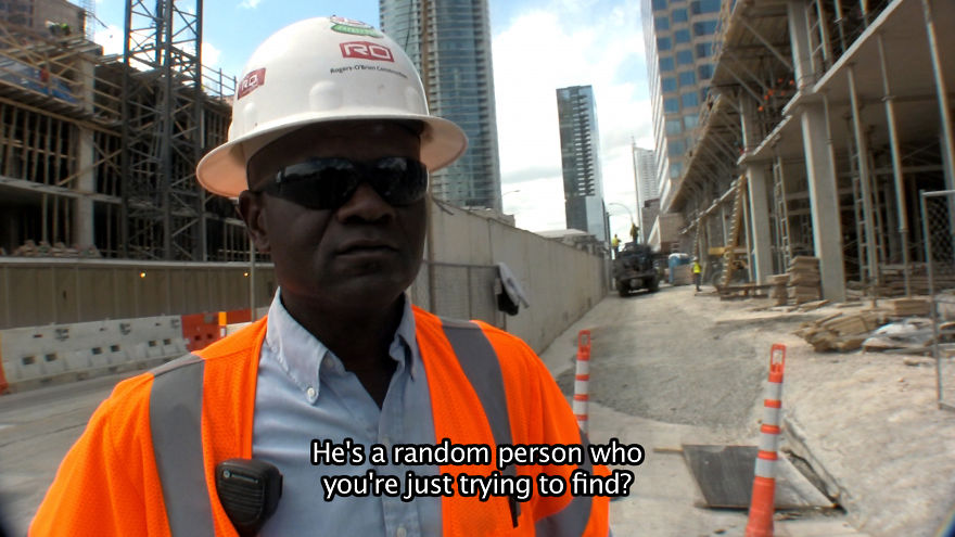 Student Travels More Than 5000 Miles To Meet With A Complete Stranger Suggested By Facebook Student Travels More Than 5000 Miles To Meet With A Complete Stranger Suggested By Facebook