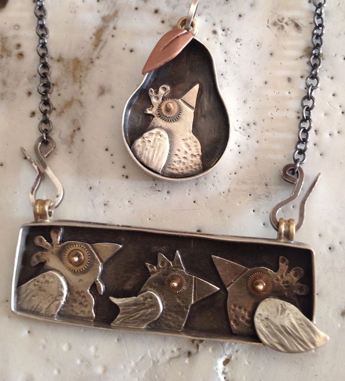 3 French Hens & A Partridge In A Pear....