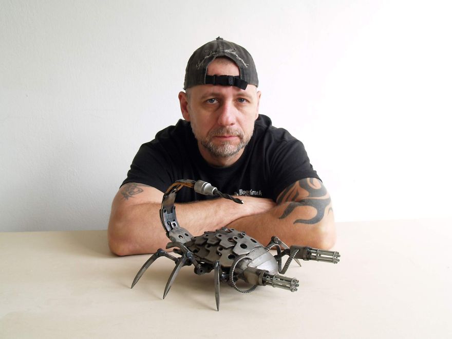 I Recycle Old Motorbike Parts Into Steampunk Animal Sculptures I Recycle Old Motorbike Parts Into Steampunk Animal Sculptures