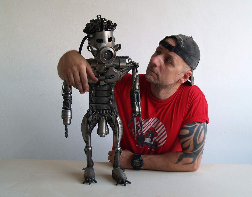 I Recycle Old Motorbike Parts Into Steampunk Animal Sculptures