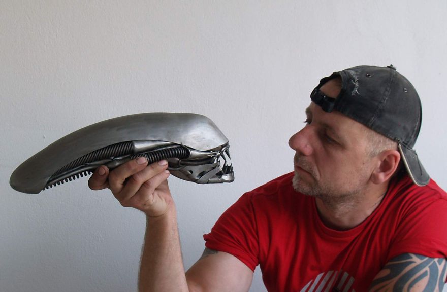 I Recycle Old Motorbike Parts Into Steampunk Animal Sculptures I Recycle Old Motorbike Parts Into Steampunk Animal Sculptures