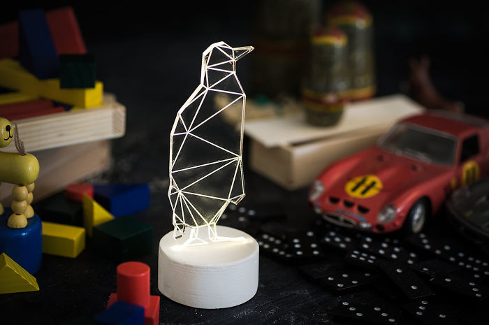 Geometric Penguin Lamp