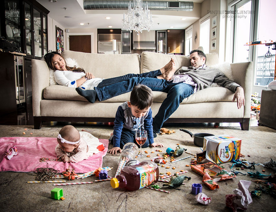 Photographer Reveals The True Chaos Of Being A Parent Photographer Reveals The True Chaos Of Being A Parent