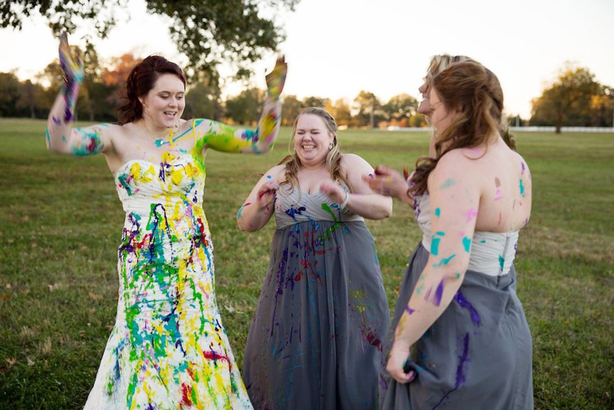 bride-left-at-altar-trash-dress-photoshoot-13