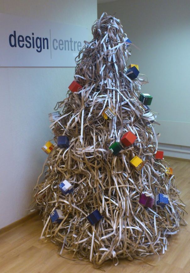 Corrugator Side-trim-waste Christmas Tree :)