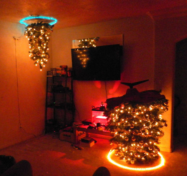Portal Christmas Tree