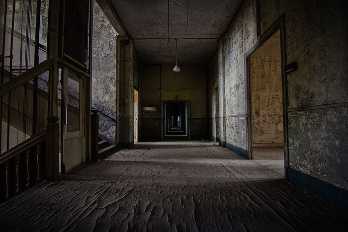 My Photography Series About Dark Decayed Rooms
