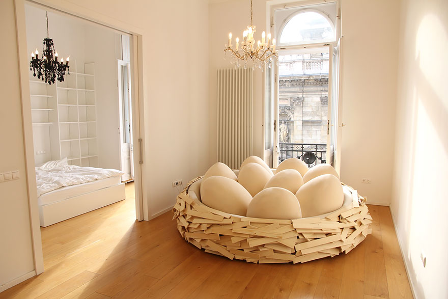 Bird's Nest Bed