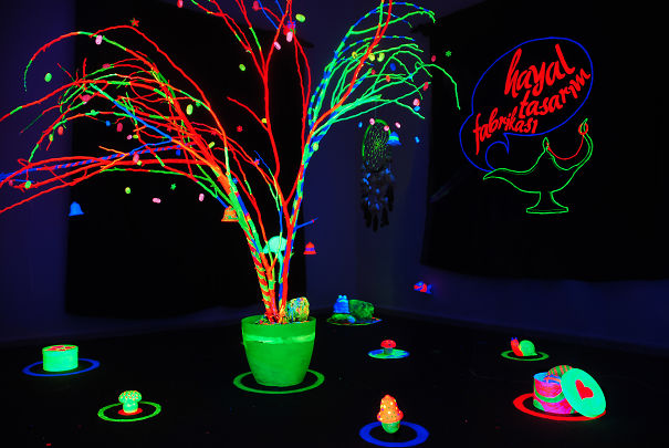 Uv Christmas Tree