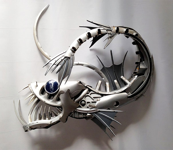 hubcaps-recycling-art-upcycling-ptolemy-elrington-3 hubcaps-recycling-art-upcycling-ptolemy-elrington-3