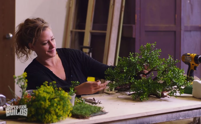 lord-of-the-rings-cat-liter-box-sauron-scrathing-post-superfan-builds-5 lord-of-the-rings-cat-liter-box-sauron-scrathing-post-superfan-builds-5