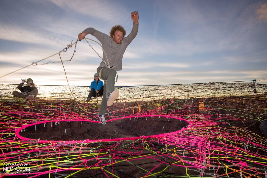 Daredevils Put A Handmade Net 400 ft Up And 200 ft From The Cliffs 