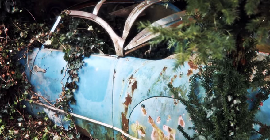 treasure-vintage-old-classic-cars-retromobile-france-roger-baillon-19