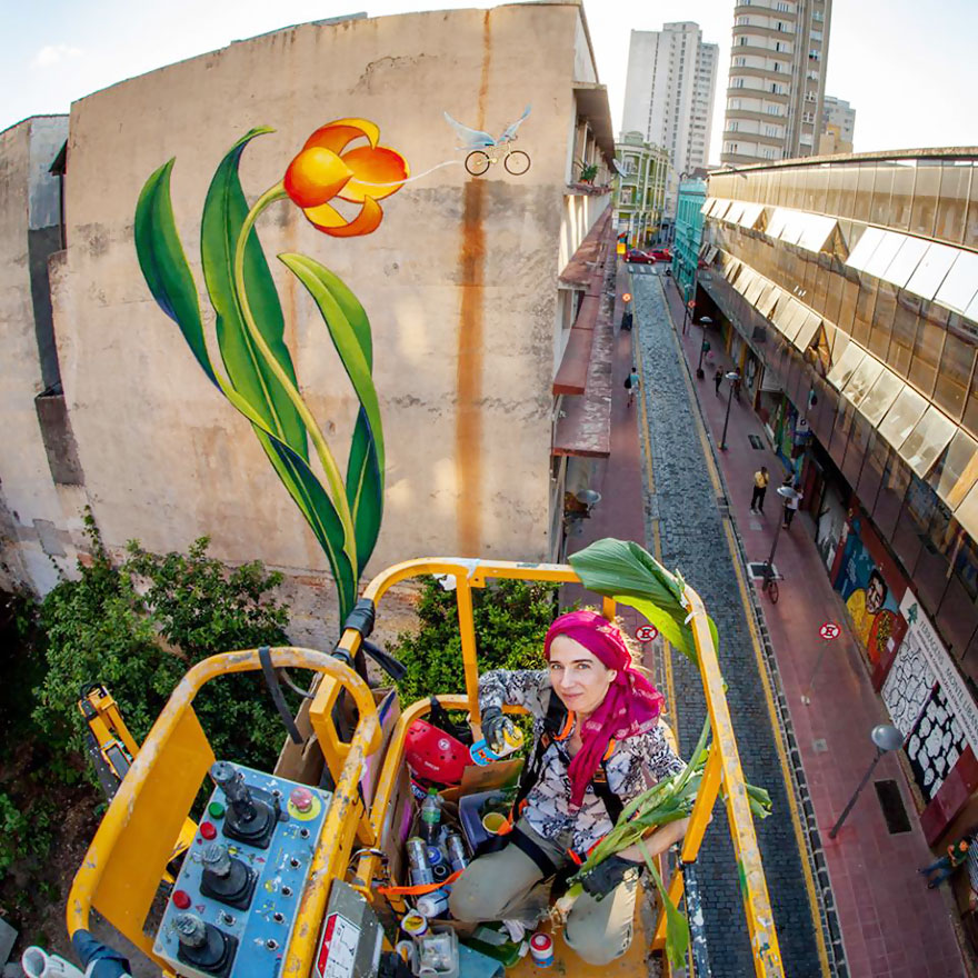 weeds-growing-graffiti-street-art-mona-caron-12 weeds-growing-graffiti-street-art-mona-caron-12