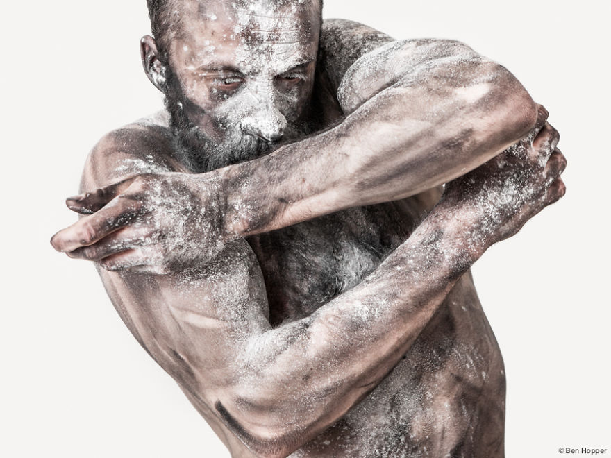 Transfiguration: Photos Of Circus Artists And Dancers Showing Their Physical Capabilities 