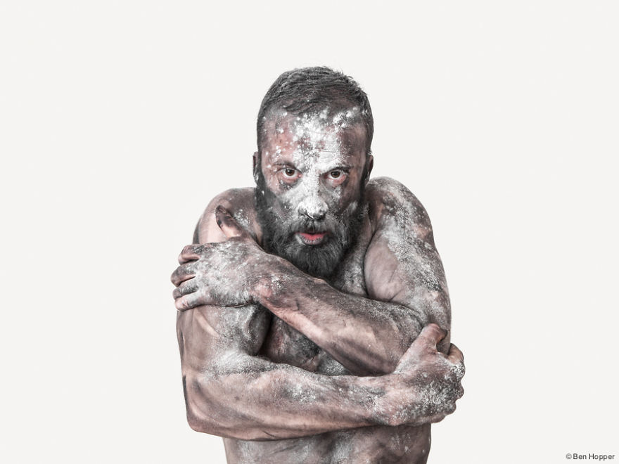 Transfiguration: Photos Of Circus Artists And Dancers Showing Their Physical Capabilities 