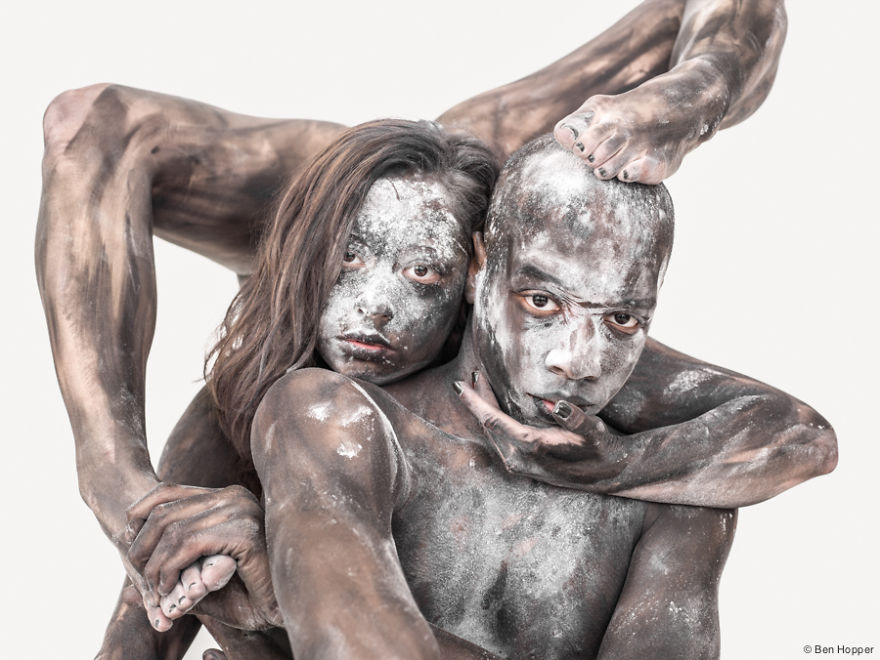 Transfiguration: Photos Of Circus Artists And Dancers Showing Their Physical Capabilities 