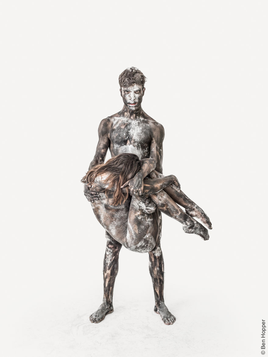 Transfiguration: Photos Of Circus Artists And Dancers Showing Their Physical Capabilities 