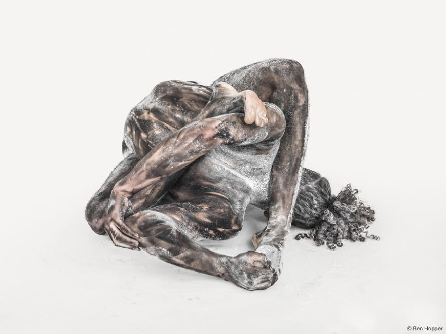 Transfiguration: Photos Of Circus Artists And Dancers Showing Their Physical Capabilities Transfiguration: Photos Of Circus Artists And Dancers Showing Their Physical Capabilities