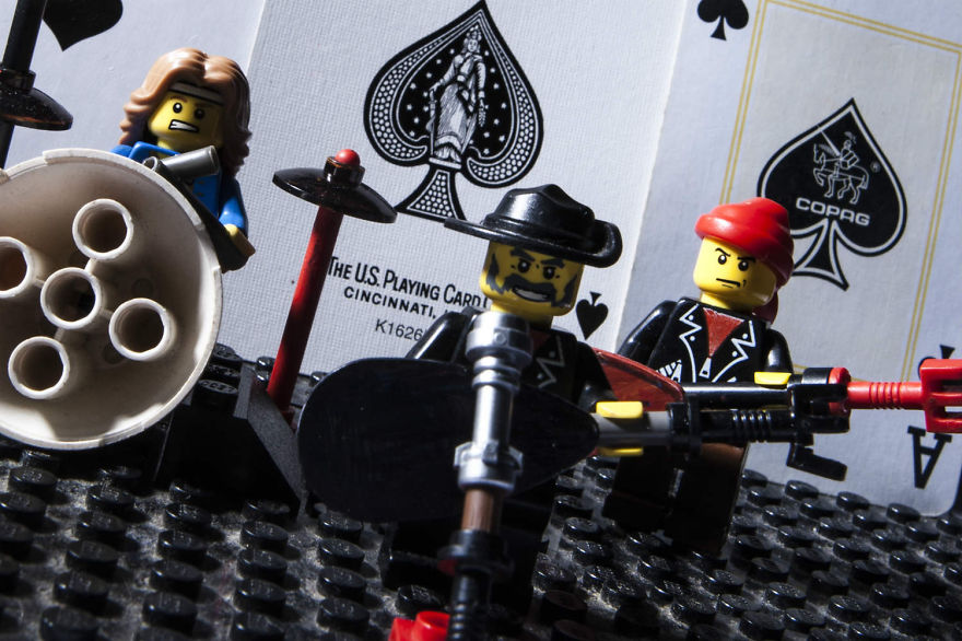 Lego And Music Bands, A Fun Series !