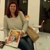 elli_michalakea avatar