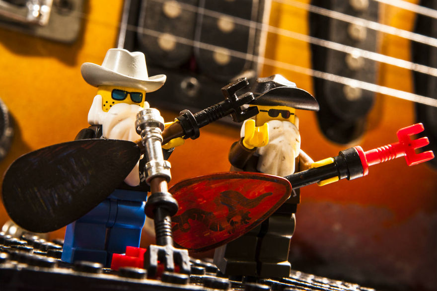 Lego And Music Bands, A Fun Series !