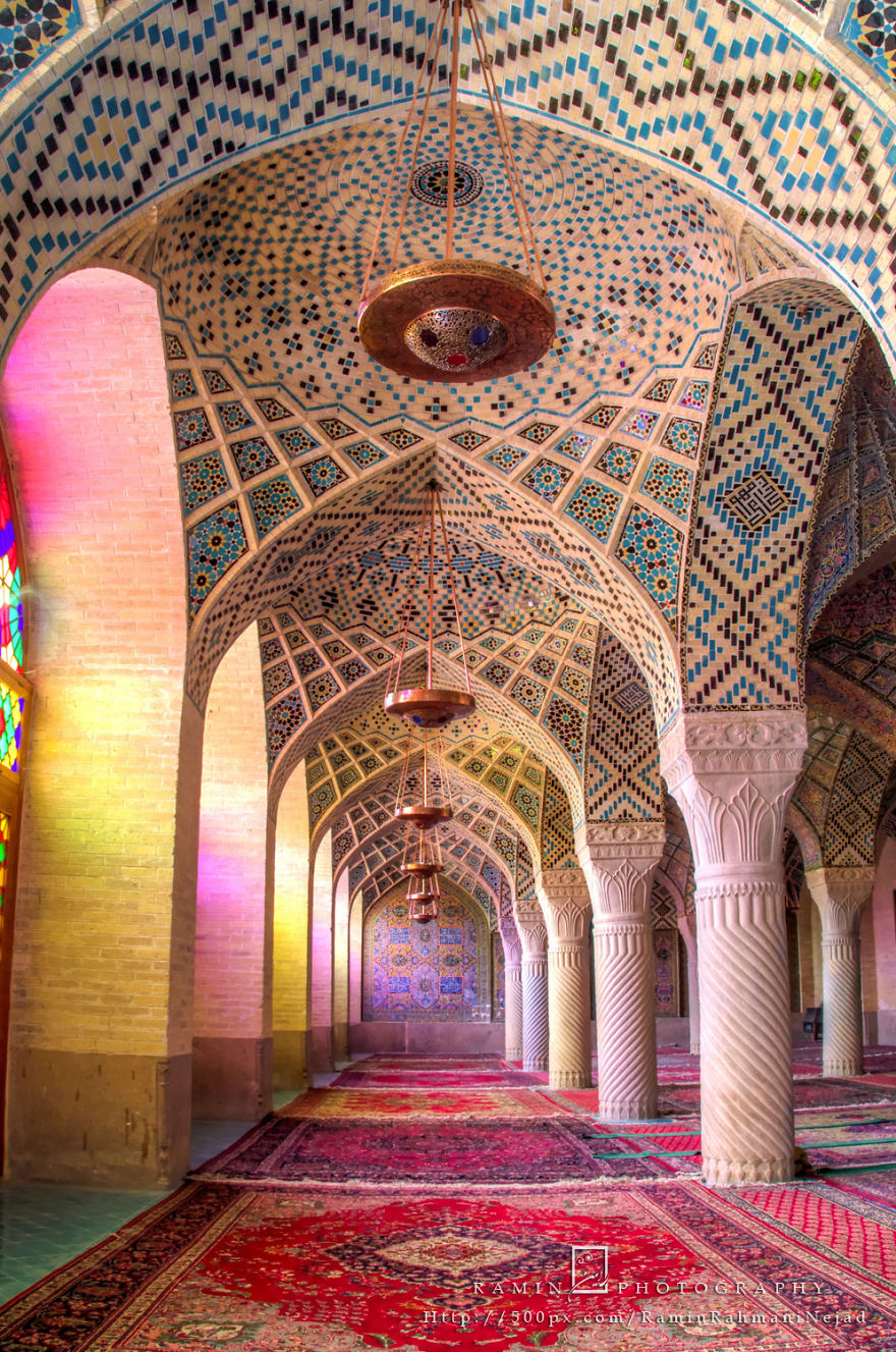 The Mosque Of Colors - 15 Unique Photos Of Nasir Al-Mulk Mosque