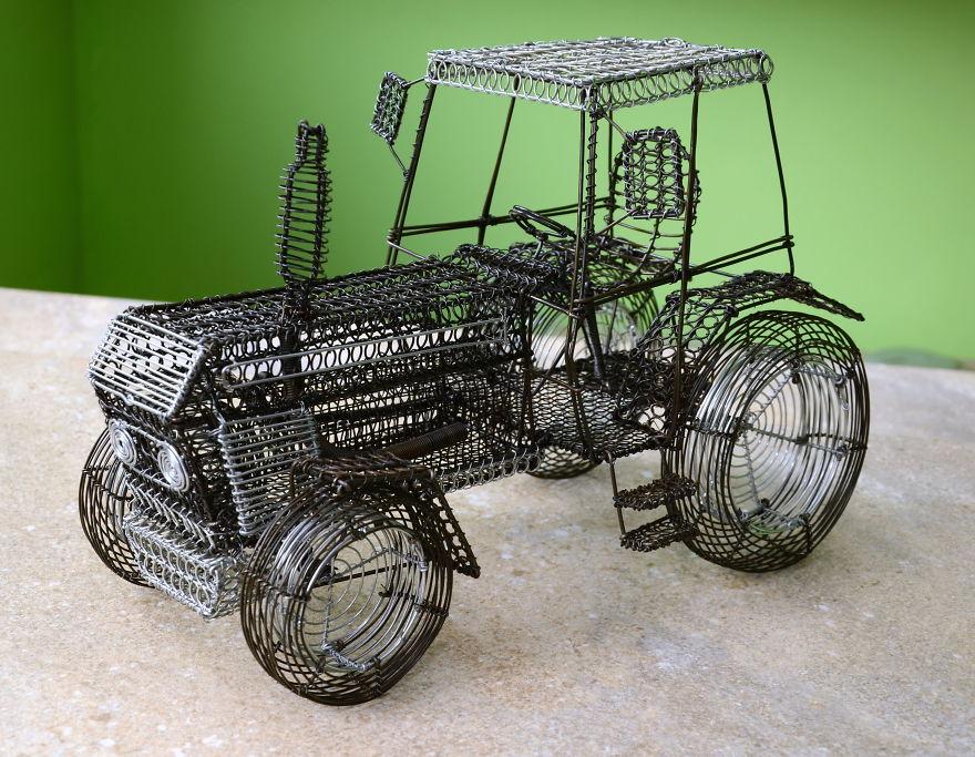 wire sculpture