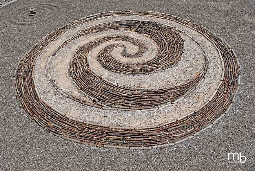 I Create Land Art That Slowly Dissolves Back Into Nature