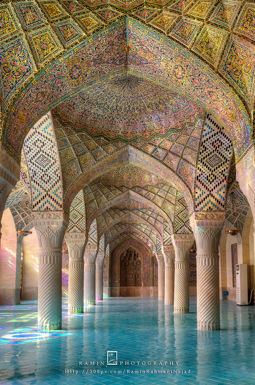 The Mosque Of Colors - 15 Unique Photos Of Nasir Al-Mulk Mosque