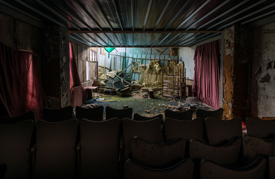 I Photograph Abandoned Buildings During My Travels Across Europe