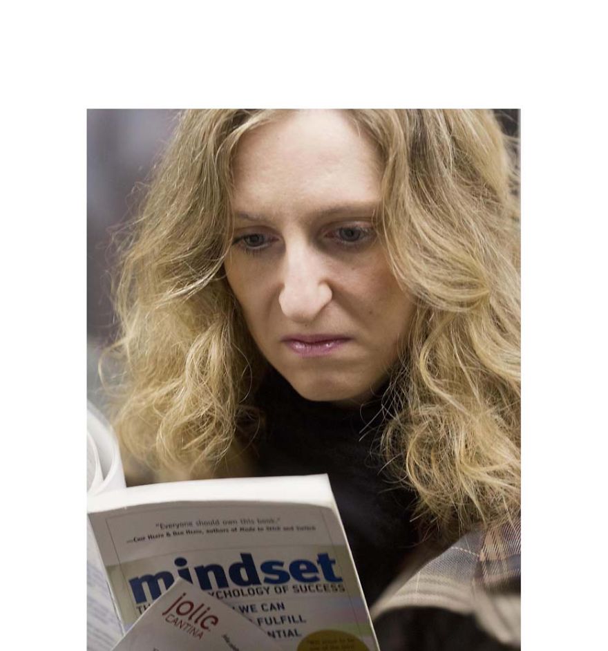 Shocking Discovery Is Made After Every Book Reader On The Subway Is Photographed