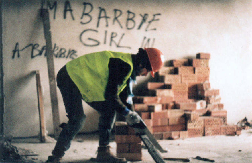 How I Stole The Moon: Light Installation Inside Abandoned Building In Kaunas, Lithuania How I Stole The Moon: Light Installation Inside Abandoned Building In Kaunas, Lithuania