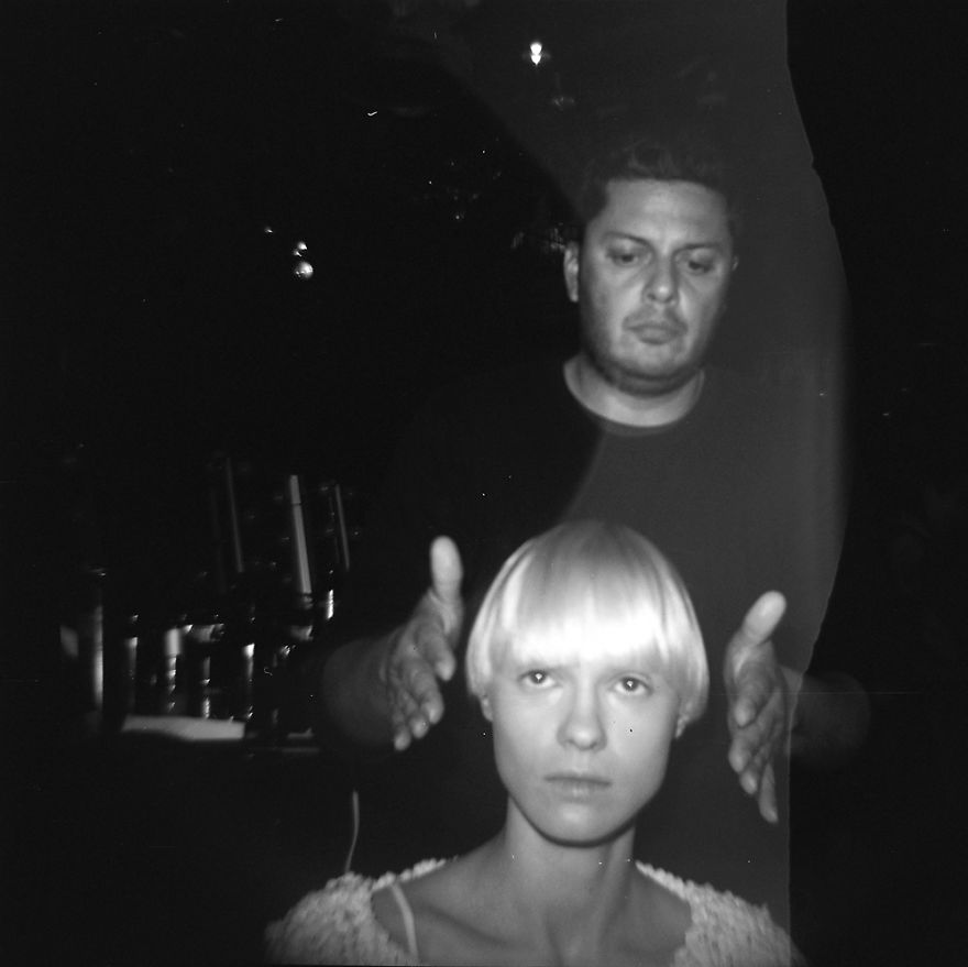 I Shoot Photos Of Celebrities Parting In Nyc, With A Toy Plastic Camera.