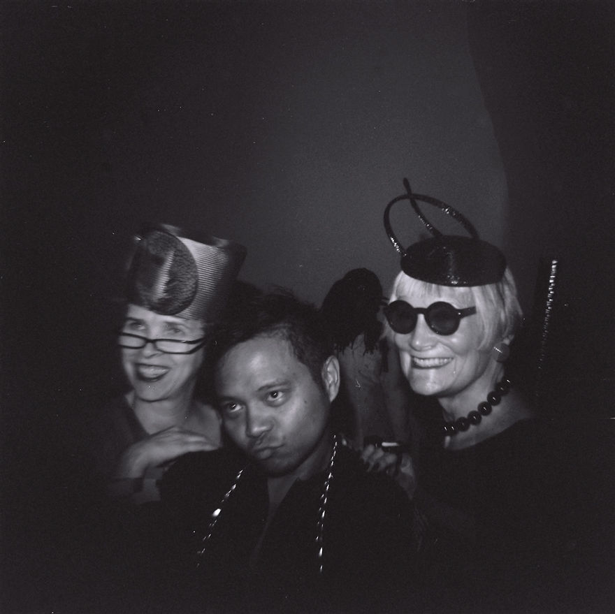 I Shoot Photos Of Celebrities Parting In Nyc, With A Toy Plastic Camera.