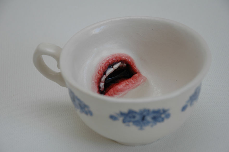I Bring Ceramics To Life By Adding Fingers And Mouths To Them I Bring Ceramics To Life By Adding Fingers And Mouths To Them