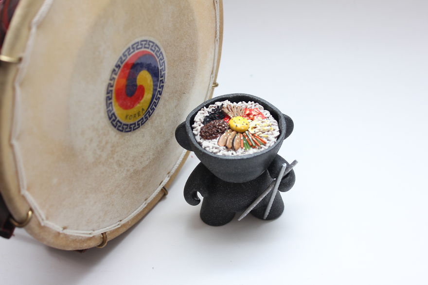 I Create Vinyl Toys Inspired By Delicious Foods