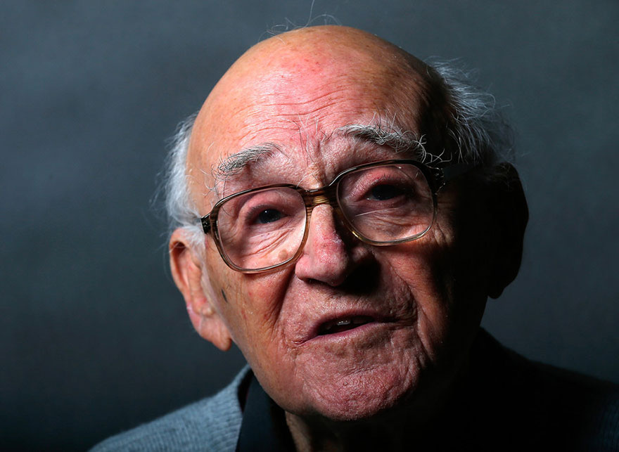 auschwitz-survivors-portrait-photography-70th-anniversary-reuters-28 auschwitz-survivors-portrait-photography-70th-anniversary-reuters-28