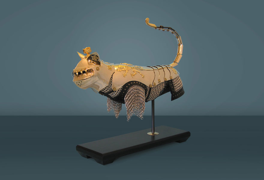 cats-and-mice-armour-jeff-deboer-15 cats-and-mice-armour-jeff-deboer-15