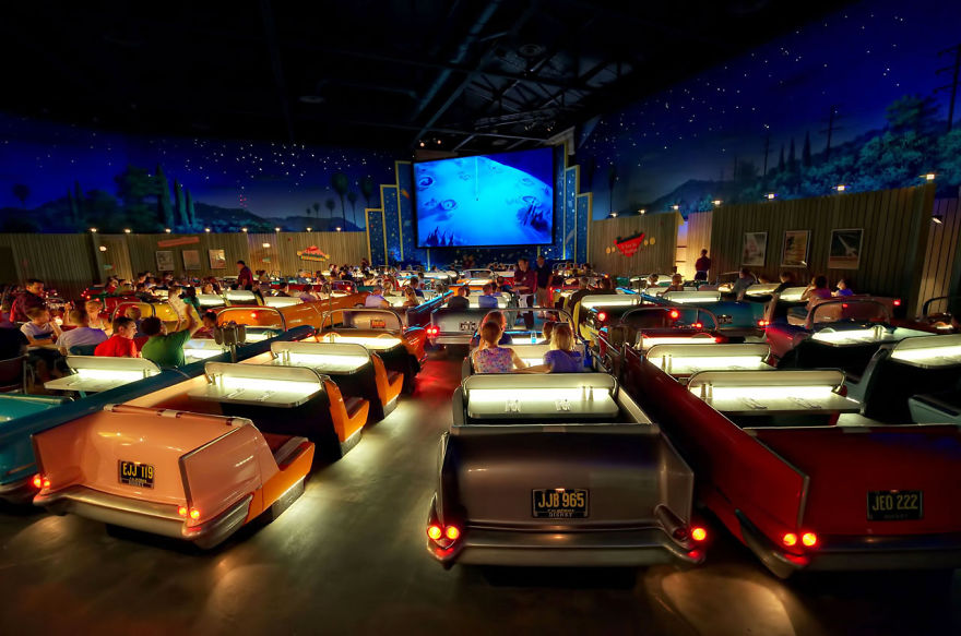 Sci-fi Dine-in Theater, Disney’s Hollywood Studios