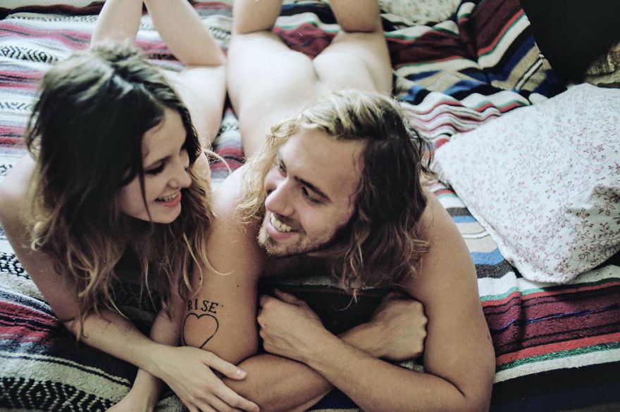 French Photographer Captures The Most Intimate Moments In Couple Relationships French Photographer Captures The Most Intimate Moments In Couple Relationships