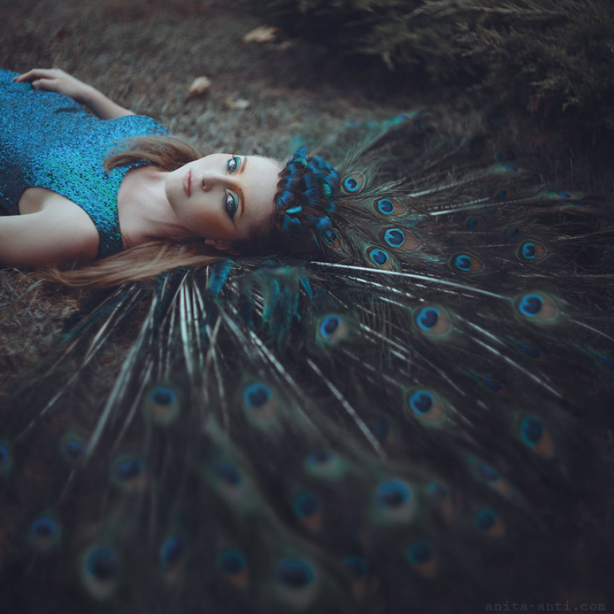 Ukrainian Photographer Brings Fairytales To Life In Magical Portraits Of Women With Animals